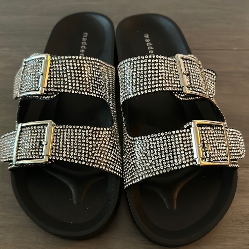 Steve Madden black/ silver embellished slip on sandals